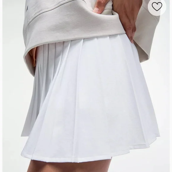 🚨SOLD🚨[NWOT] LULULEMON "High-Rise Pleated Tennis Skirt" in White: Sz 10 - Picture 8 of 13